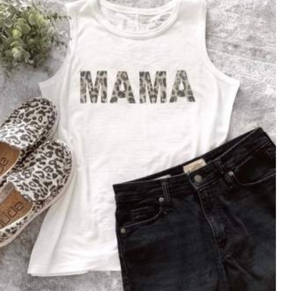 GRAYSON THREADS 'Mama' Graphic Tank Top - White Leopard Print Size Medium - Picture 1 of 10